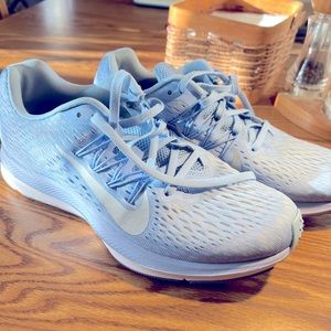 Nike size 8 1/2
